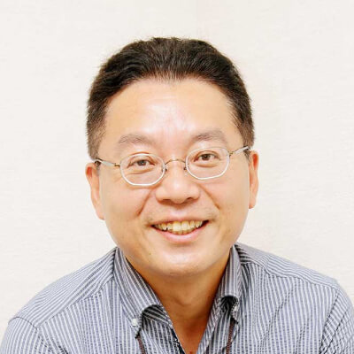 めがね屋四季 店主永村